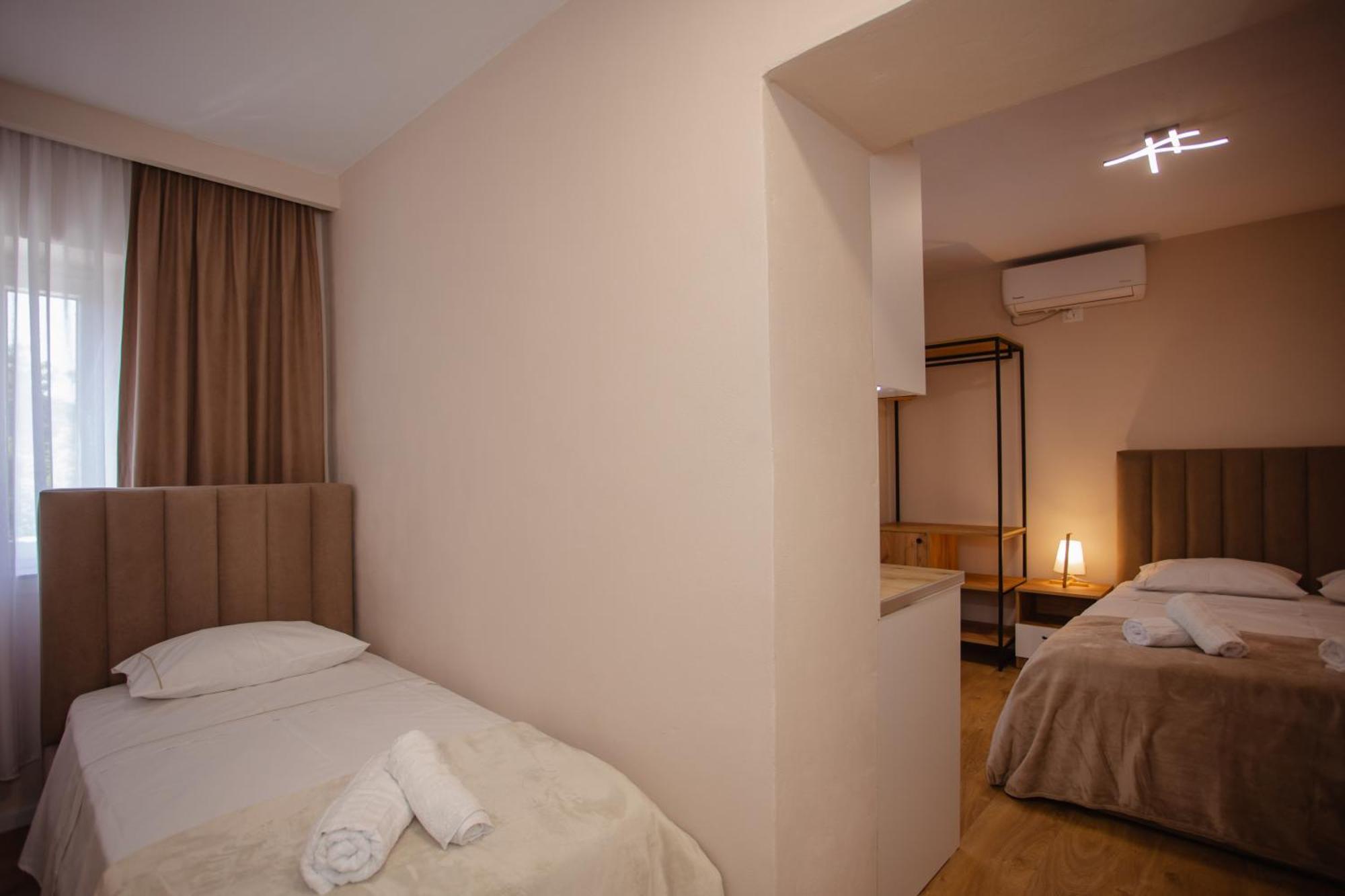 City Center Studio Apartments Shkodër Exterior foto
