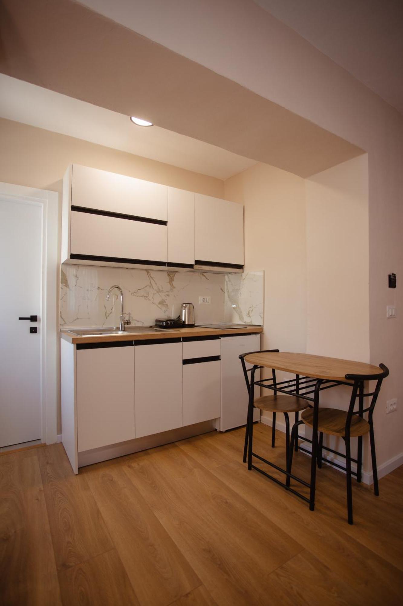City Center Studio Apartments Shkodër Exterior foto