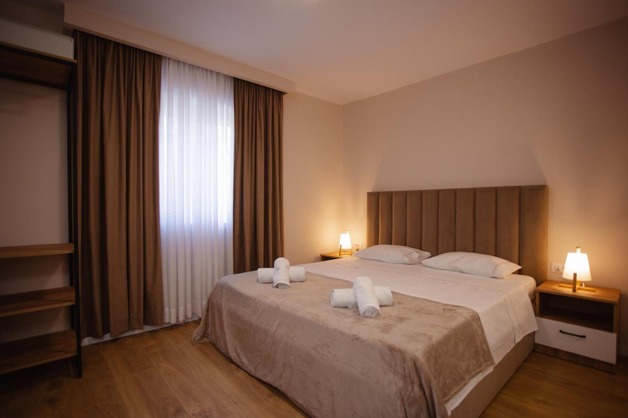 City Center Studio Apartments Shkodër Exterior foto